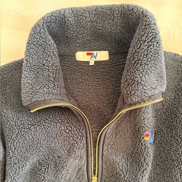Teddy Unisex Hooded Half Zip Jacket 🧸❄️ - Picture 3 of 7